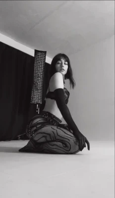 kimekomimi - Uma putinha passando pra desejar um ótimo domingo 🤤🔥