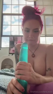 lena_loves