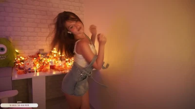 lalipinkcheeks - How is my outfit? 😇❤️️