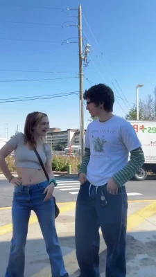 beanswithbombs - Busty time 😎