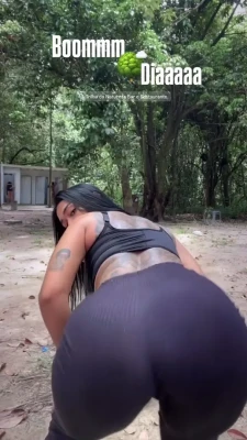 laaismiranda_ - BOOT LICKER BITCH FULL LENGTH. 9 MIN CLIP ......