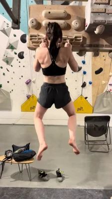camileclere - You d do anything for these perfect stinky soles