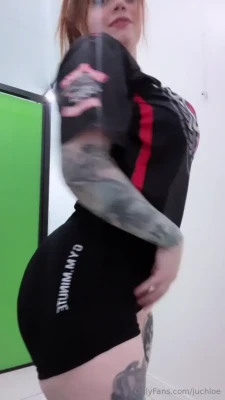 juchloe - Ass Climax by Anal Masturbation