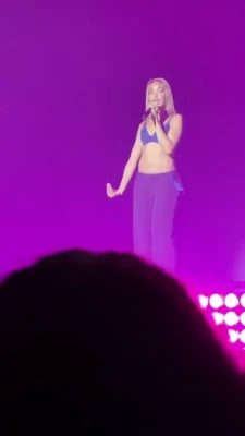 pinkpantheress - ニコニコハロー(^^♪
