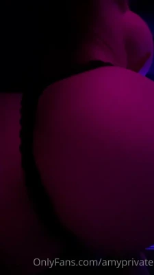 ucxmffk2pbrmokyjsofavkdq - Are you still awake? Im so horny right now 🤫😩