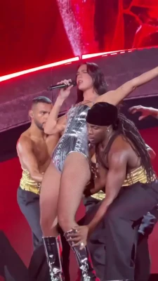 dualipa - Good morning baby, pls say it back!
