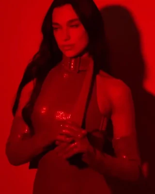 dualipa - Flip next pictures to see my tits and bend me over 🤍