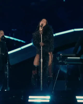 dualipa - Free task: go through and like every single post of mine.