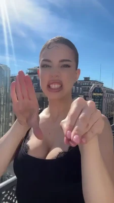 akyuliych - Guten Morgen 💋 na wie gefalle ich Dir als Osterhäschen ?🐰🐣 