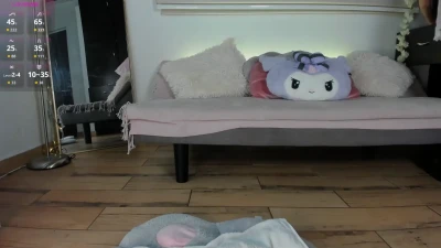 dollydolll_ - Messages are working again so I’ll get back to everyone tomorrow
