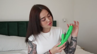nikkydandelion - brand new exclusive footage inside