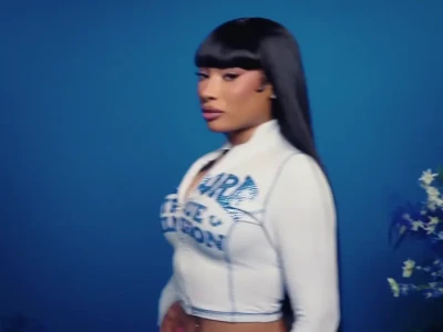theestallion - cum home to me waiting for you like this 🙈🙊🙉 comment what we