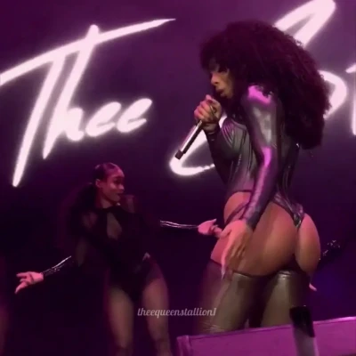 theestallion - How about to go in shower together? 😻🔥