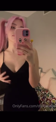 diakimeko - want to play with my rose