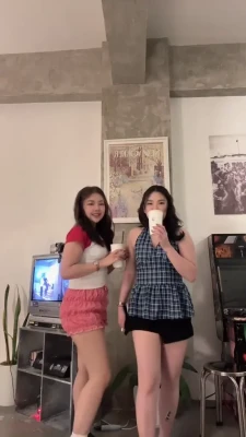 ice_coffee_mainit - I'm getting nice and curvy!