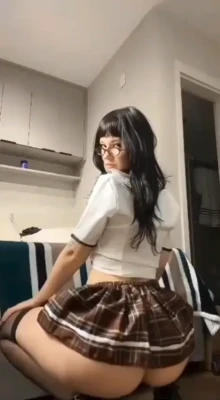 lboobies - Comr on over