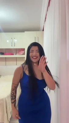akgunnice - SQUIRTING ALL OVER THE BED 💦 Fucking my wet pretty pussy with a