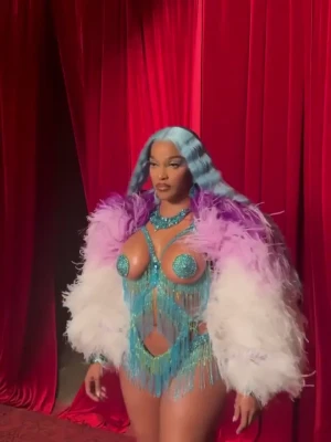 joseline - Do you wanna get in bed with me ?💕