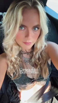 axellemaga - hey loves u up? Chat w me tonight ♥️