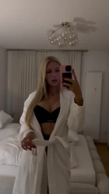 amaliakatharina - Juicey fat tits