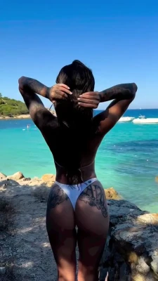 raymattos - play with these perky tits of mine, shoving your face in.. licking