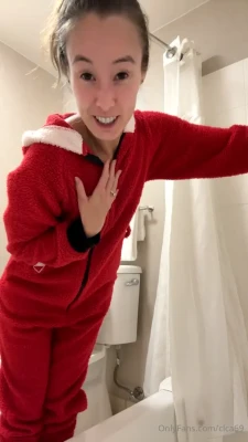 standing_up_masturbation - Baths fixed heads sort of back in the game 😅w/s incoming! Late