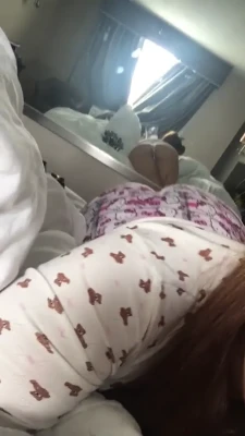 fishtankdotlive - it's fucking throbbingggggg. i need to nut so bad 🥵