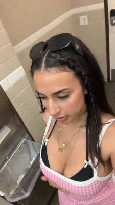 mariazakhary - A lot of people have inquired about what my workout routine is, so