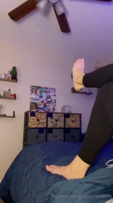 gorgeouslongtoes
