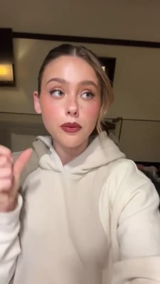 itsnicolewallace - pov i send this to you after school then i bully you when i see you