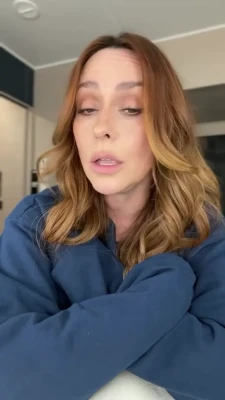 jenniferlovehewitt - Taking a bath💓 tip this to see more bath videos and pics😘