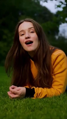 thisissigrid - So che amate il mio bel culetto quindi beccatevi questo primo piano e