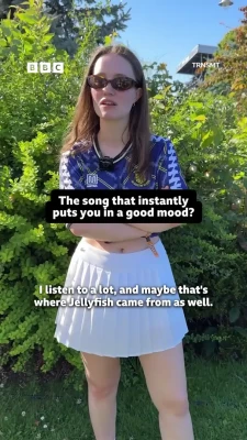 thisissigrid - Let me sit 🍑 on you while you lick the dirt off my shoes…