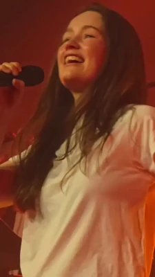 thisissigrid - who's ready for their feeding