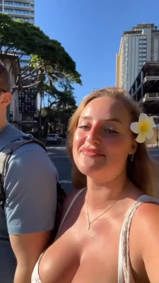 aquisandrax - Daddy and I were wondering... What kind of content would you like to