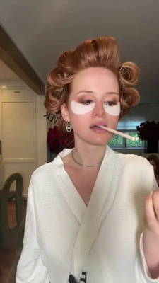 madelame - Testing the video camera...are you seeing the same error Im seeing?