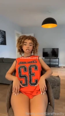 urbabydollxo - Doing FaceTime Calls for  30 Drop a Tip and Message me