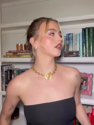 emmabrookes - Come oil your dinner up 😋 check dm for full video‼️