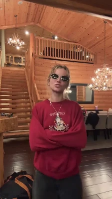 emmabrookes - Open up, bitch ⛓