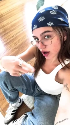 emmabrookes - Learn to cum handsfree by watching videos below