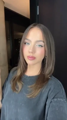 emmabrookes - If u ever wanna make me smile Tipping for ice coffee is the way to go