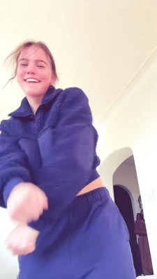 emmabrookes - Today I feel good with this leggings ☺️ part 1