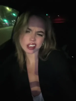 emmabrookes - FRESH SHAVED LEGS CUM GET YA FRESH SHAVED LEGS 🔥🥵