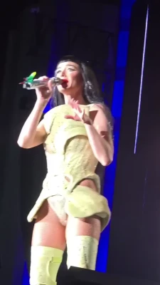 katy_perry - I love showing how drooly and slutty I can be