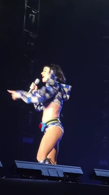 katy_perry - Happy Hump Day!