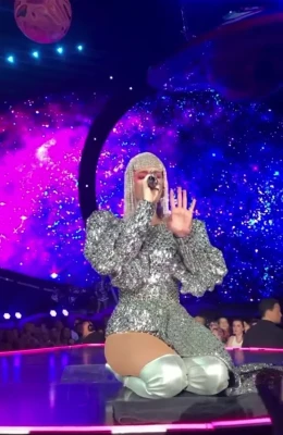 katy_perry - LAST CHANCE GET A VIDEO OF ME RATING YOUR COCK USING YOUR NAME FOR