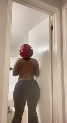 judywithnobooty_ - I want your hands all over my curves