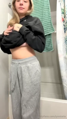 lynntoria - Soft and suckable :D