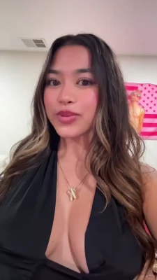 krischelle - NAUGHTY 😋