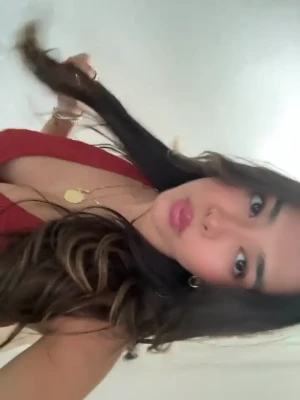 krischelle - Check your DM's to see this BBW scene where I show you what happens